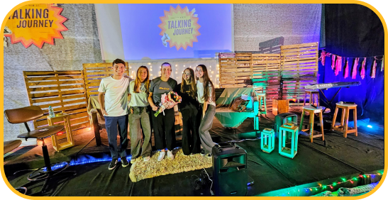 Alunos no evento Talking Journey